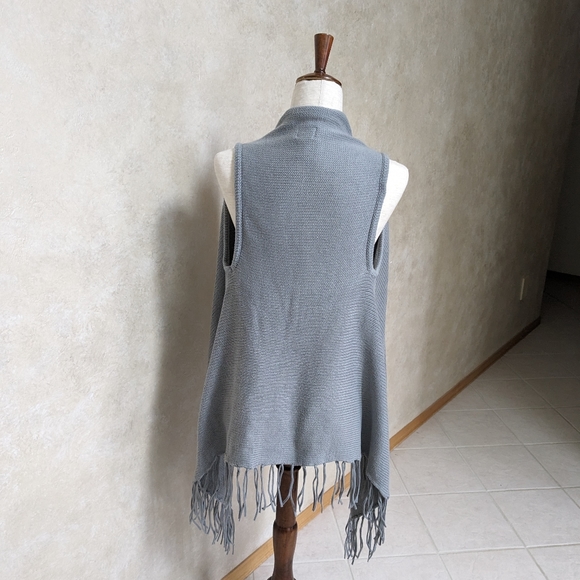 Pure Handknit Open Front Vest - Picture 3 of 5